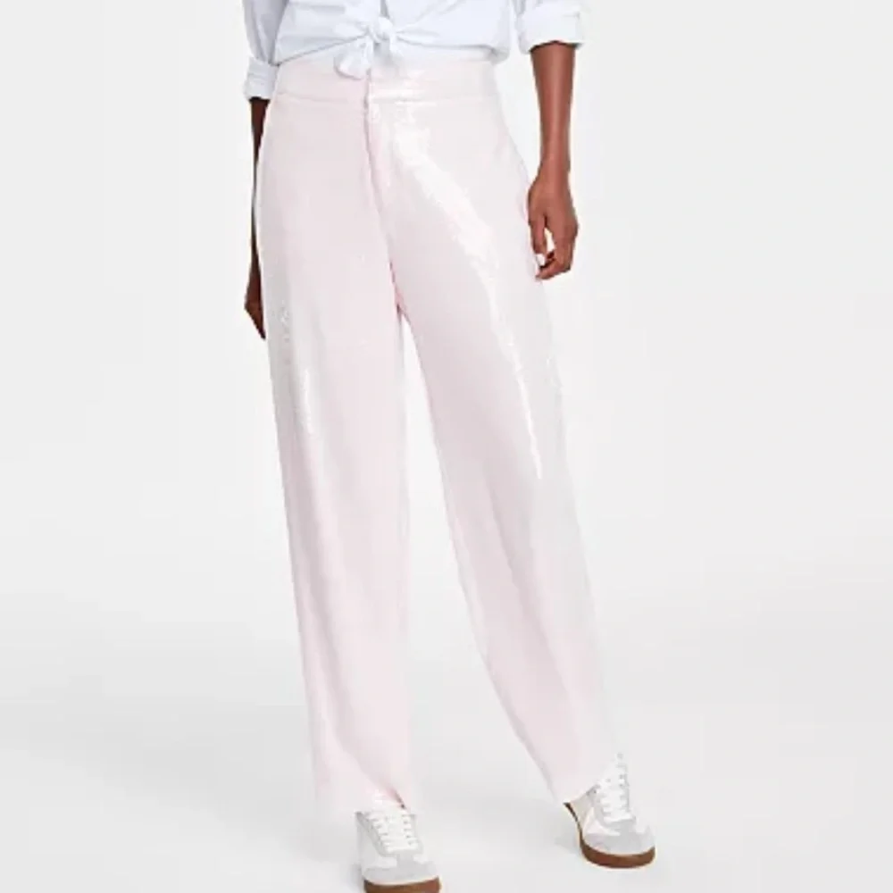 NWT On 34th Pink Dogwood Sequined High Rise Straight-Leg Pants - Picture 2 of 11